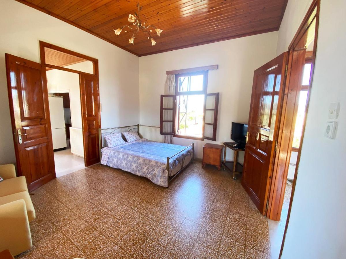 Dusk Apartments With Stunning Mountain View Chania  Екстер'єр фото