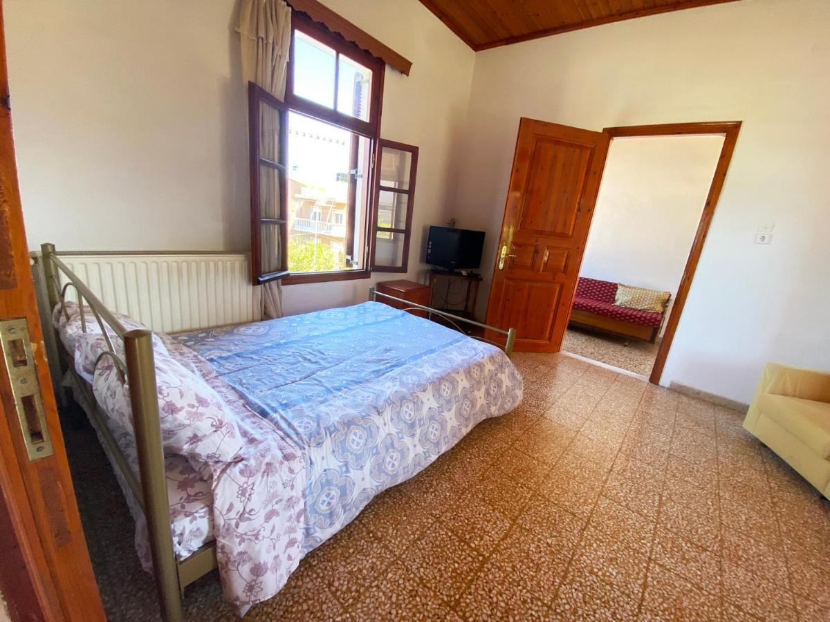 Dusk Apartments With Stunning Mountain View Chania  Екстер'єр фото